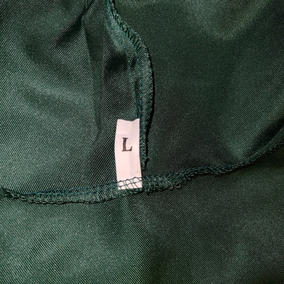 Attack on Titan Anime Cosplay Cape Size Large - Picture 3 of 7